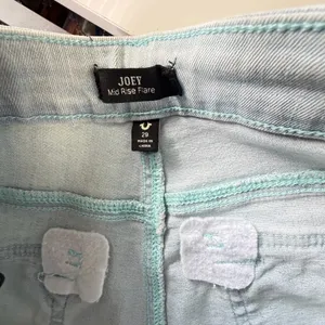 NWT True Religion Joey Mid Rise Flare Jeans Light Wash Size W29 🩵 thumbnail 15