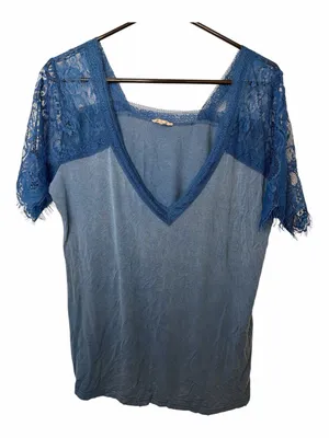 POL Blue 1/2 lace sleeve v-neck tee thumbnail 1