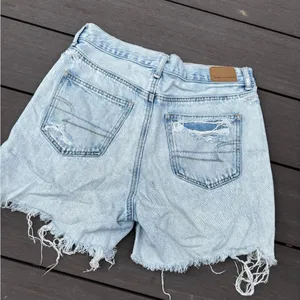 American Eagle Distresse Mom Jean Shorts thumbnail 3