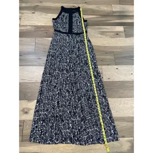 White House Black Market Chiffon Maxi Dress Size 4 Black White thumbnail 4