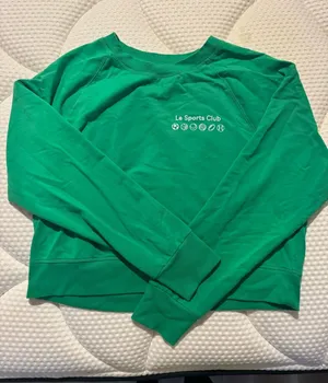 all in motion Green 'Le Sports Club' Crewneck Cropped Sweatshirt thumbnail 1