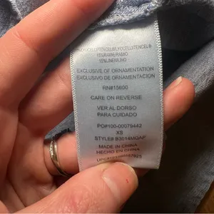 Democracy Linen Button-Up Denim‎ Blouse Womens Size XS Light Wash Casual Top thumbnail 6