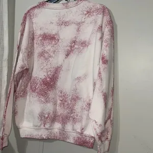 Gildan Heavy Blend Love Tie-Dye Sweatshirt Cow Christmas Holiday Sweatshirt thumbnail 6
