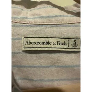 Abercrombie & Fitch Striped Button Down Shirt Small Pink‎ Blue Coastal Preppy thumbnail 4