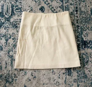 Banana Republic Off-White Mini Skirt thumbnail 1