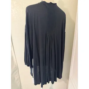 Free People We The Free Black Tassel Tie V-Neck Linen Blend‎ Top Size M thumbnail 3