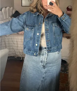JustFab Blue Denim Jacket cropped style fit and oversized western vintage style jean jacket thumbnail 1