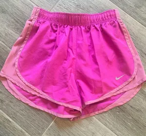 Nike Shorts Womens Small Pink Dri-Fit Breathable Running Workout Gym thumbnail 1