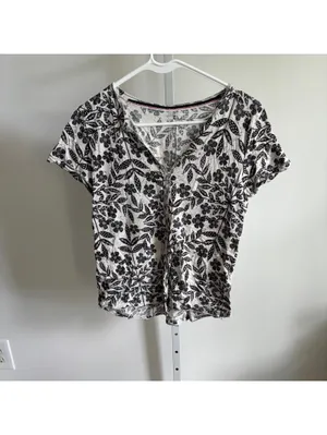 Anthropologie Pilcro Press Relief Black White Floral Split Neck Knit Top Size S thumbnail 2