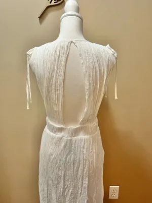 Sheer White Maxi Dress/Coverup Size Medium thumbnail 6