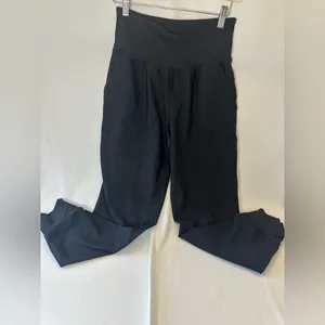 Old Navy Active PowerSoft High Rise Joggers Women’s Medium Black Go-Dry thumbnail 2