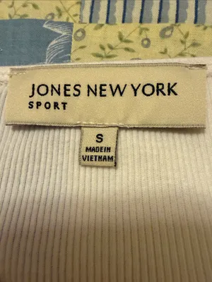 Jones New York Vintage White Long-Sleeve Ribbed Henley Top thumbnail 5