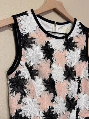 Kate Spade Tiger Lily Blush Flower Lace Dress Size 6 thumbnail 4