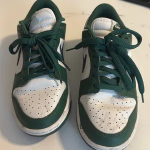 Nike Green and White Low-Top Athletic Sneakers thumbnail 1