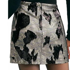 Free People Women's Black/Green Camo Reverse Sequin Stretch Mini Skirt sz 0 thumbnail 4