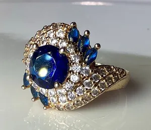 NWOT Sapphire Blue Crystal Cocktail Ring Gold thumbnail 1