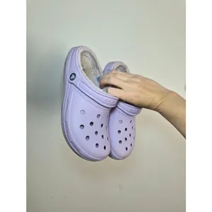 CROCS Purple Lined Clogs in Light Lavender Womens 8 Mens 6 thumbnail 8