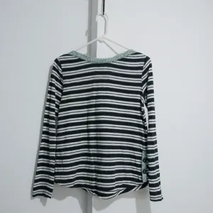 Anthropologie postmark strips t shirt Size small thumbnail 4