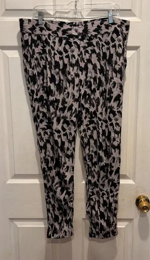 Ann‎ Taylor LOFT Womens Pants Size L Leopard Print Animal Print Casual thumbnail 1