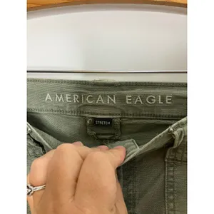 American Eagle Cargo Pants Womens 8 Green Excellent Stretch Utility Straight Leg thumbnail 3