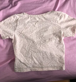 Brandy Melville Cropped Shirt thumbnail 2