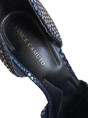Like New Vince Camuto Leather Iridescent Embossed D’Orsay Heels Size 7.5 thumbnail 3