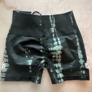 NWT DARC SPORT - EVERSON SEAMLESS SIERRA SHORTS Jade green serpent Small thumbnail 2