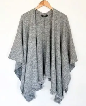 Beryll Cashmere Serape | Light Gray Oversized Blanket Scarf With‎ Stretch Size M thumbnail 1