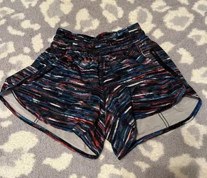 Lululemon Tracker Short V 4” thumbnail 2