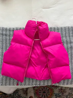 Amazon Puffer Vest thumbnail 2
