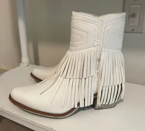 Cowboy Boots thumbnail 1