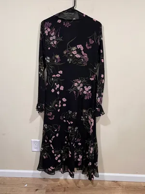 NWT ASTR The Label Tie-Neck Ruffled Floral Midi Dress M modest thumbnail 12
