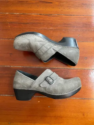Dansko Tamara Grey Nubuck Buckle Comfort Clogs Sz 40 (US 9.5-10) 🧡🎀 thumbnail 9