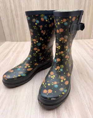 Western Chief Rain Boots Womens 7 38 Navy Blue Good Prim Petals Floral Rubber thumbnail 1