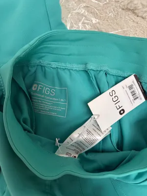 FIGS Zamora Jogger Scrub Pants thumbnail 3