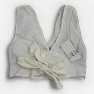 Zara Tank Top Womens Size Small Sleeveless Tie Front Crop Top White Beachy NWT thumbnail 1
