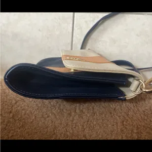Spartina 449 Navy Turn-Key Clutch thumbnail 10