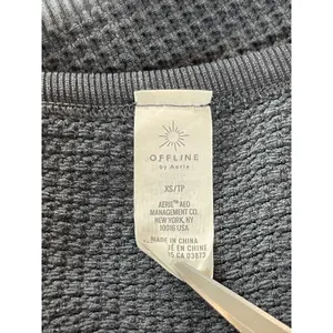 OFFLINE Aerie XS Main Squeeze Waffle Crop Top Gray Henley Long Sleeve Thumbholes thumbnail 5