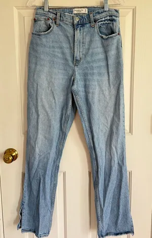 Abercrombie curve straight jeans thumbnail 1