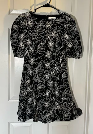 Likely Dress Black and White thumbnail 1