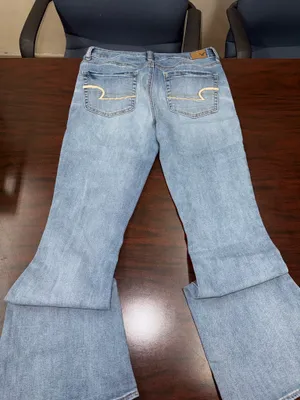 American Eagle Super Stretch Hi-Rise Artist Size 8 Short thumbnail 3