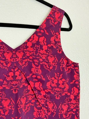 Cabi Sleeveless Blouse Medium Purple Pink Print V-Neck Layered Hem Top thumbnail 8