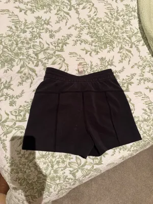 Lululemon Softstreme High-Rise Shorts 4" 4 thumbnail 4