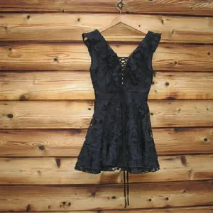 Michael Costello X Revolve Kandie Mini Lace Dress S thumbnail 3