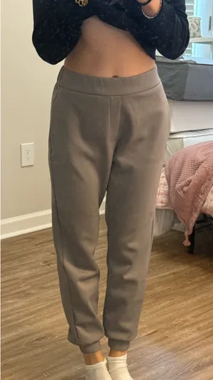 Zara sweatpants  thumbnail 1
