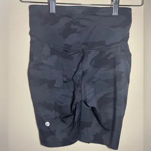 Lululemon Base Pace High-Rise Short 8"
Heritage 365 Camo Deep Coal Multi… thumbnail 2