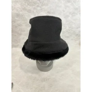 Ideal Chic Vintage‎ Black Faux Fur Trim Bucket Hat Cloche Winter Made in USA thumbnail 2