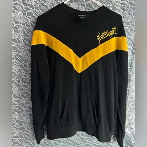 Harry Potter Hufflepuff Oversized Crewneck Lightweight Sweater thumbnail 2