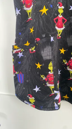 Dr. Seuss Grinch Scrub Top thumbnail 3