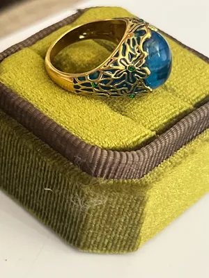 Vintage Design Golden w/ Gorgeous Hues of Blue Gemstone Statement Band Size 6 thumbnail 4